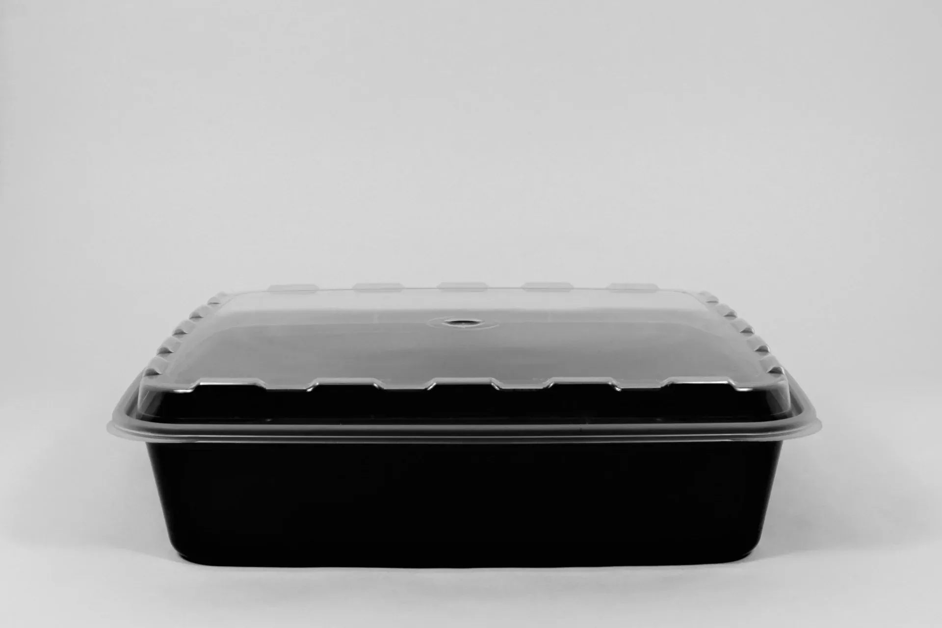 Cube Packaging Cubeware 48 Ounce Square Container Black Base with Clear Lid