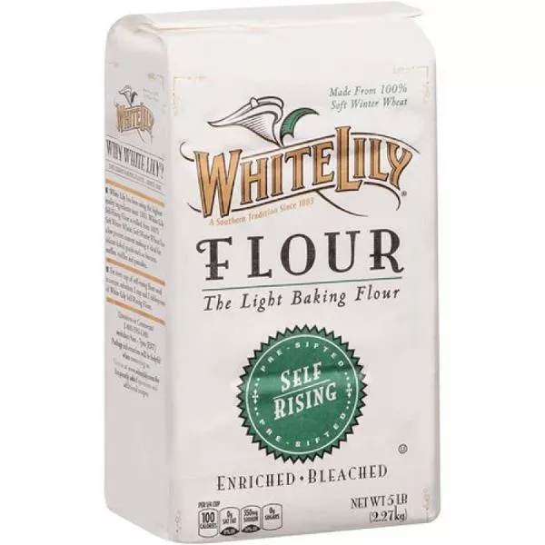 Hometown White Lily Self Rising Flour 5 Pound Each - 8 Per Case