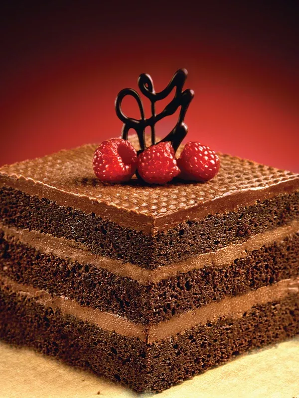 The Original Cakerie Layer (2 Inch X 6 Inch ) Chocolate Layer Cake Uncut 181 Ounce Size - 2 Per Case