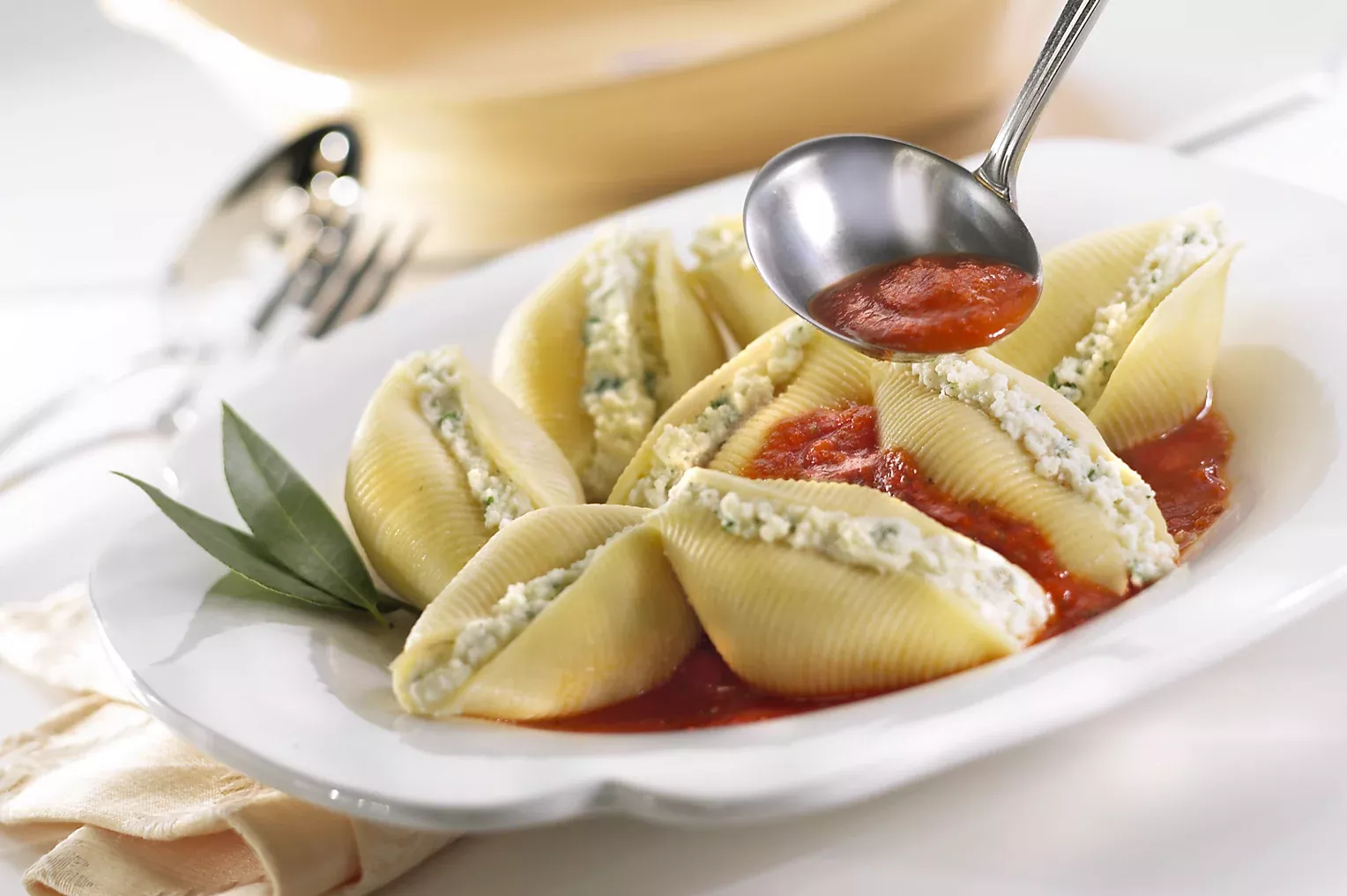 Rosina Food Products Inc. Stuffed Shells 8.44 Pound Each - 1 Per Case